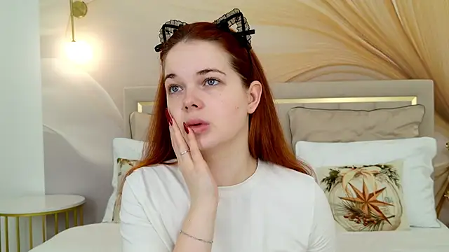 Snapshot of DeniseReese chatting on December 2025 03:01:02 AM DeniseReese online show from December 2025 03:01:02 AM