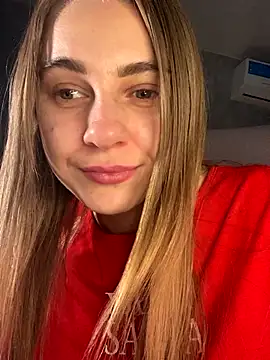 GraceTorrez online show from December 2025 06:27:01 PM