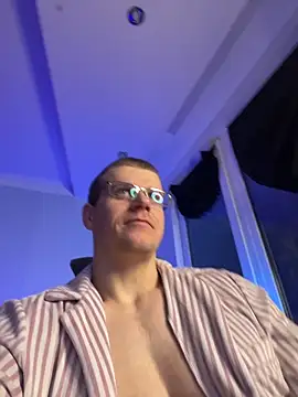 Bruno Banani online show from September 2025 08:34:02 PM