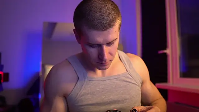 Bruno Banani online show from September 2025 07:19:02 PM