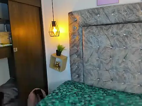 sweet abby1 online show from September 2025 12:05:02 PM