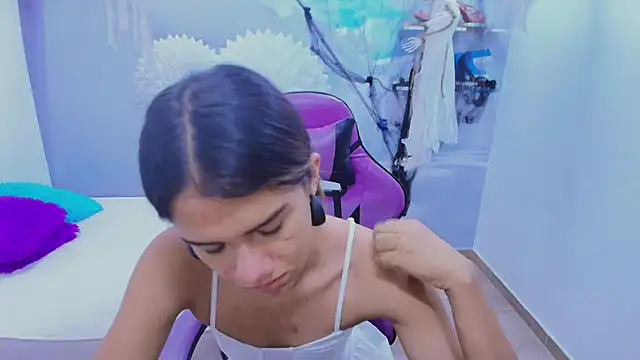 DEMI LEED online show from November 2025 12:29:02 PM