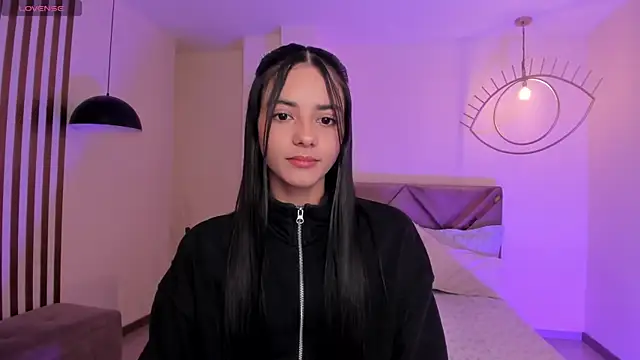 HannahJamesX online show from September 2025 06:29:02 PM