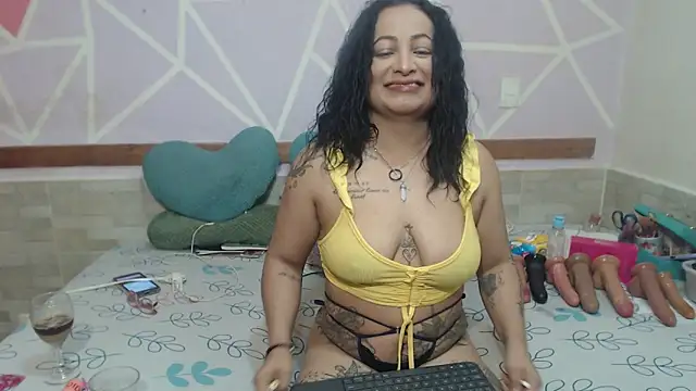 Lena lawson online show from December 2025 06:43:01 AM