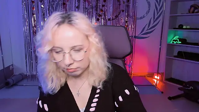 JasmineMilko online show from March 2025 09:34:02 AM