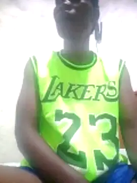 sexyblackya online show from December 2025 04:45:01 PM