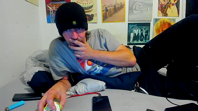 cloudyystar666 online show from December 2025 03:33:01 AM