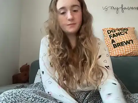 Snapshot of lilsbabyxo chatting on October 2025 07:05:02 AM lilsbabyxo online show from October 2025 07:05:02 AM