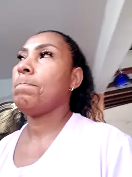 Snapshot of OliviaBurning chatting on March 2025 07:35:01 PM OliviaBurning online show from March 2025 07:35:01 PM