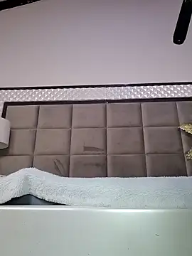 Snapshot of OliviaBurning chatting on September 2025 07:36:01 PM OliviaBurning online show from September 2025 07:36:01 PM