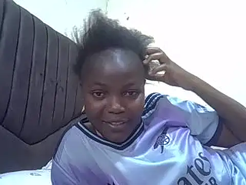 pretty vivy online show from February 2025 11:02:02 AM