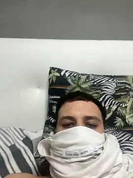 Snapshot of yayaya55598 chatting on January 2025 06:38:01 PM yayaya55598 online show from January 2025 06:38:01 PM