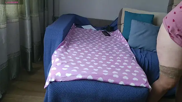 MilaaMilaa online show from February 2025 03:04:01 AM