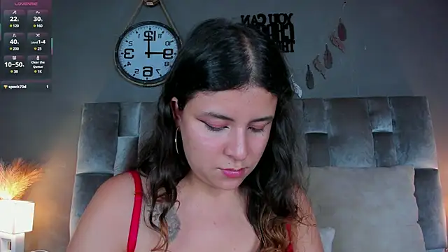 Snapshot of EngelStone chatting on March 2025 11:27:01 PM EngelStone online show from March 2025 11:27:01 PM