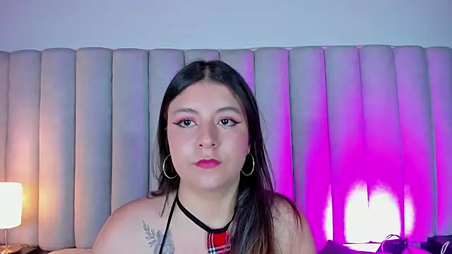 Snapshot of EngelStone chatting on March 2025 07:53:01 PM EngelStone online show from March 2025 07:53:01 PM