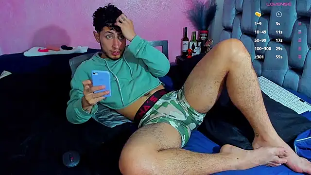 Snapshot of Piggy_Eddy chatting on February 2025 12:46:01 AM Piggy Eddy online show from February 2025 12:46:01 AM