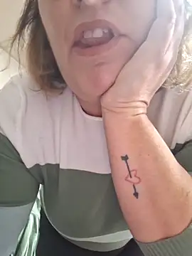 Mara-24 online show from December 2025 12:43:01 PM