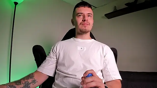 james connor2 online show from February 2026 03:26:02 PM