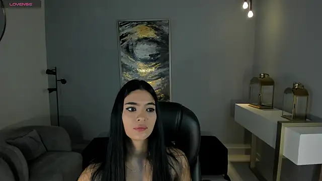 Snapshot of NatyFerrer_ chatting on February 2025 10:49:02 AM NatyFerrer online show from February 2025 10:49:02 AM