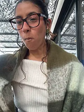 ValeriEvan online show from December 2025 08:37:02 PM