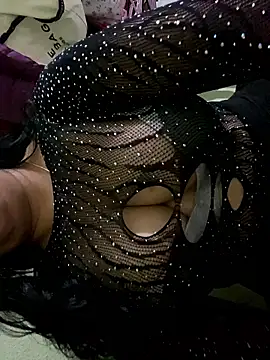 GreciaKMQ online show from January 2026 01:09:02 AM