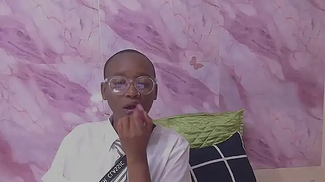 Snapshot of EbonyOlive69 chatting on February 2026 06:15:02 PM EbonyOlive69 online show from February 2026 06:15:02 PM