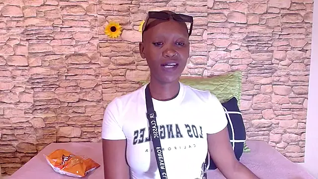 Snapshot of EbonyOlive69 chatting on February 2026 05:13:02 PM EbonyOlive69 online show from February 2026 05:13:02 PM