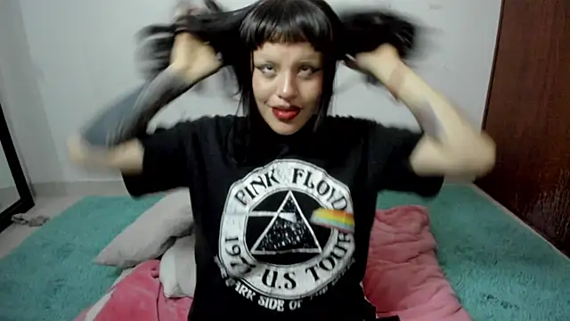 Snapshot of Lucyfx666 chatting on January 2025 06:06:01 AM Lucyfx666 online show from January 2025 06:06:01 AM