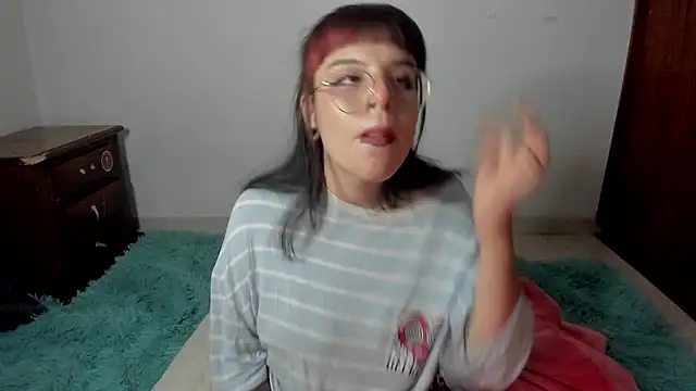 Snapshot of Lucyfx666 chatting on February 2025 07:59:02 AM Lucyfx666 online show from February 2025 07:59:02 AM