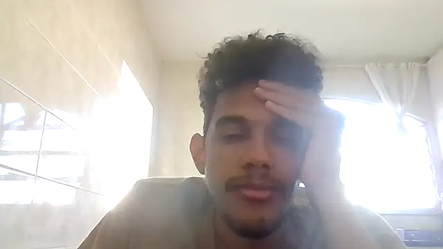 Snapshot of RenziTatte chatting on September 2025 11:48:01 AM RenziTatte online show from September 2025 11:48:01 AM