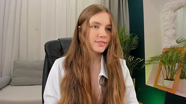 MaryannSoftt online show from February 2025 03:26:01 PM