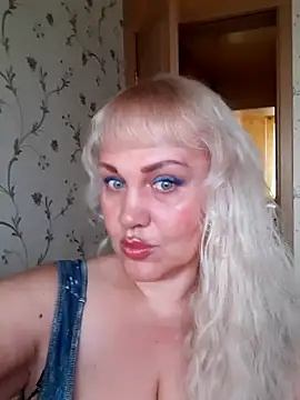 IsabellaBoni online show from November 2025 06:56:02 AM