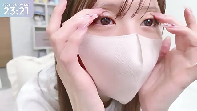 Snapshot of -SHINON- chatting on May 2026 02:22:01 PM -SHINON- online show from May 2026 02:22:01 PM