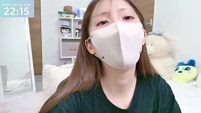 Snapshot of -SHINON- chatting on May 2026 01:16:02 PM -SHINON- online show from May 2026 01:16:02 PM