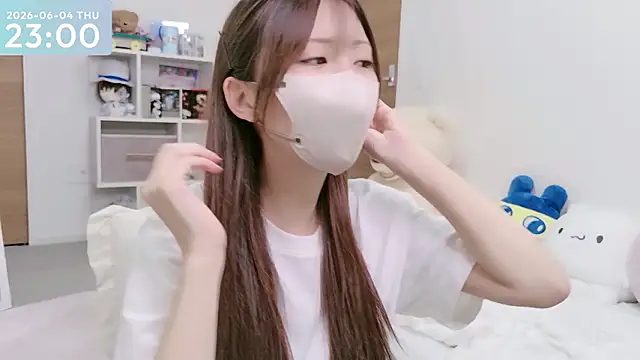 Snapshot of -SHINON- chatting on June 2026 02:01:01 PM -SHINON- online show from June 2026 02:01:01 PM