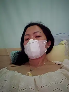 Baby-sexytits18 online show from October 2025 11:18:02 PM