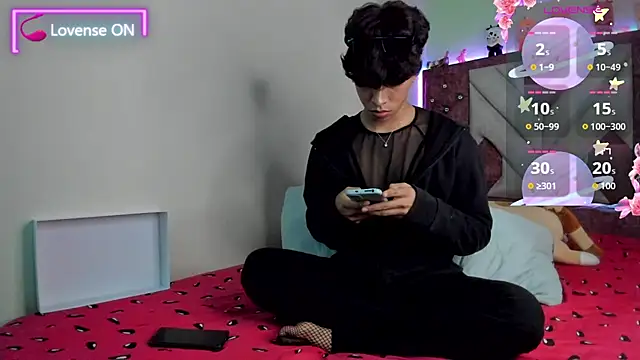 Snapshot of Santy_carrington chatting on September 2025 05:31:01 AM Santy carrington online show from September 2025 05:31:01 AM