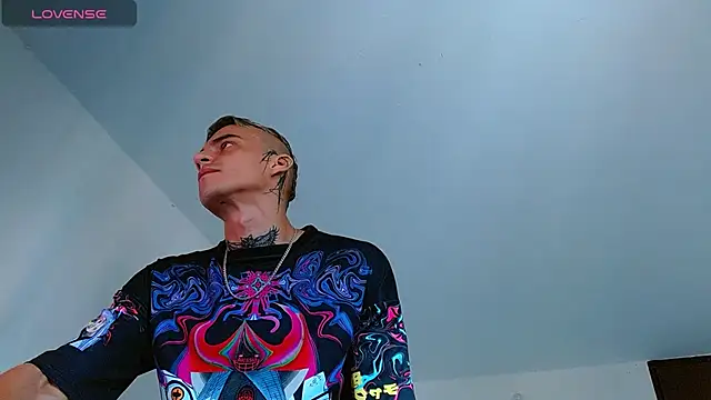 Snapshot of bray_hotboy777 chatting on November 2025 03:58:02 PM bray hotboy777 online show from November 2025 03:58:02 PM