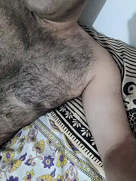 Snapshot of velociraptor_xxx chatting on January 2025 05:19:01 PM velociraptor xxx online show from January 2025 05:19:01 PM