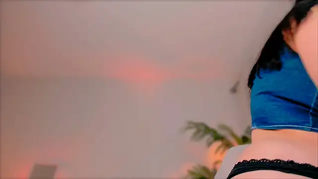 Snapshot of _cherry_bloss_ chatting on February 2025 10:43:02 PM cherry bloss online show from February 2025 10:43:02 PM