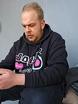 PupW0lfy online show from January 2025 11:46:01 AM