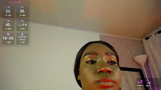 Snapshot of Britanymooree chatting on January 2025 10:08:02 PM Britanymooree online show from January 2025 10:08:02 PM