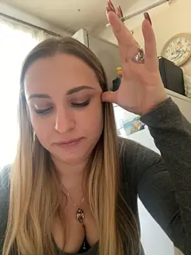 OlgaBuzzz online show from March 2025 07:19:01 AM