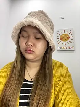 Odette68 online show from November 2025 11:41:01 PM