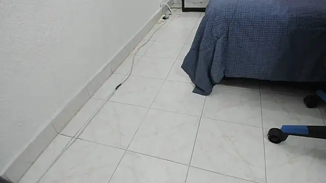 Snapshot of Debora_brown chatting on January 2025 04:54:02 PM Debora brown online show from January 2025 04:54:02 PM