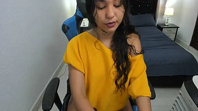 Snapshot of Debora_brown chatting on January 2026 09:24:01 PM Debora brown online show from January 2026 09:24:01 PM