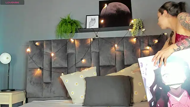 AmbarHills 1 online show from January 2026 11:37:01 AM