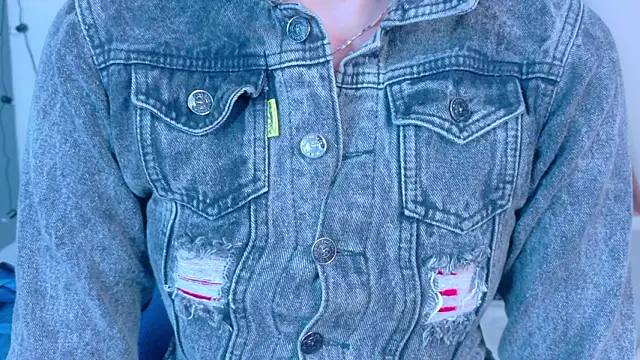 AmbarHills 1 online show from February 2026 11:39:01 AM