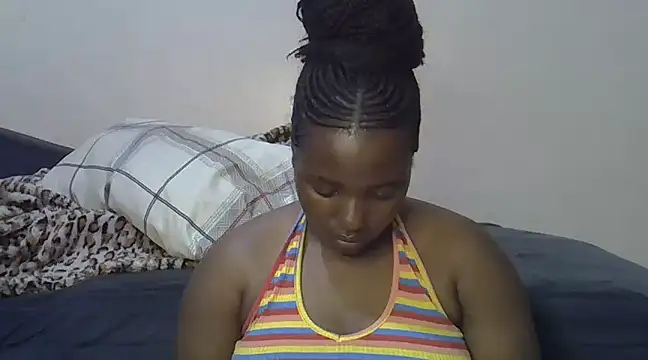 Snapshot of sweet_gal01 chatting on February 2025 09:25:02 PM sweet gal01 online show from February 2025 09:25:02 PM