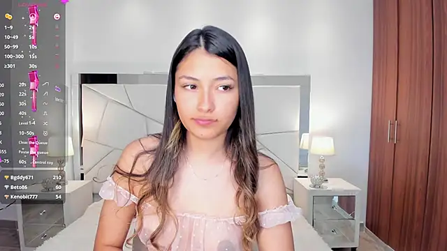 Snapshot of Abella_ruiz chatting on December 2024 11:06:02 PM Abella ruiz online show from December 2024 11:06:02 PM